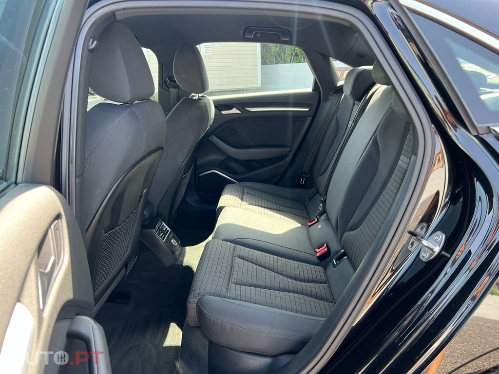 Audi A3 2.0 TDi S-line