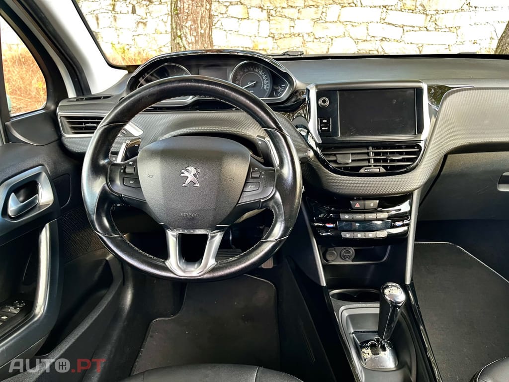 Peugeot 2008 Automático