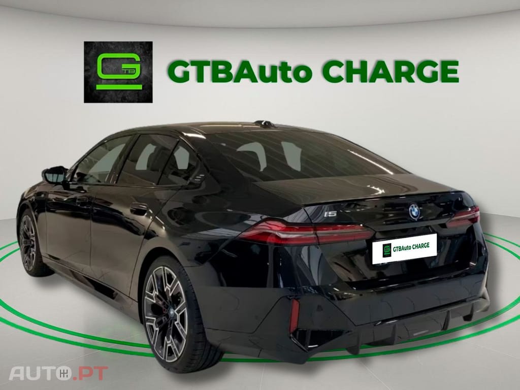 BMW i5 M60 xDrive M Sport I.V.A DEDUTIVEL