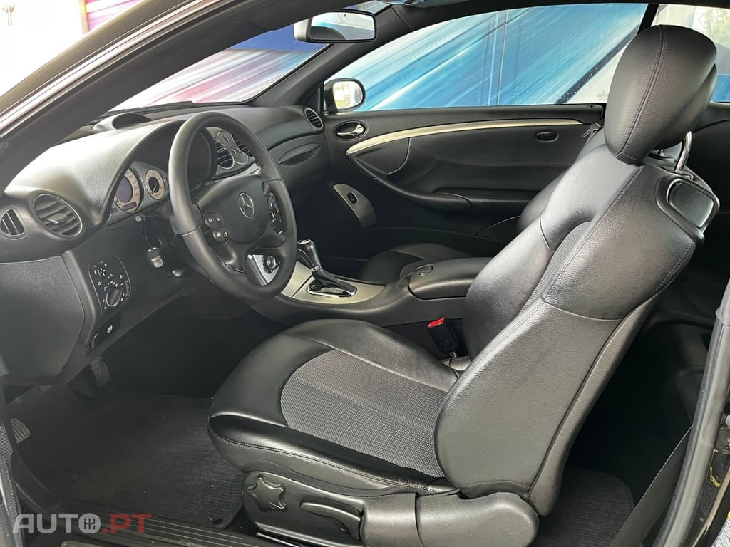 Mercedes-Benz CLK 220 CDi Avantgarde Aut.