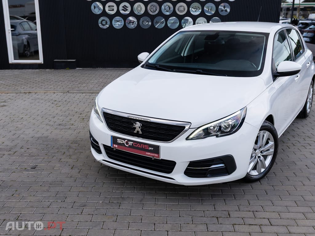 Peugeot 308 1.5 BlueHDi Business Line