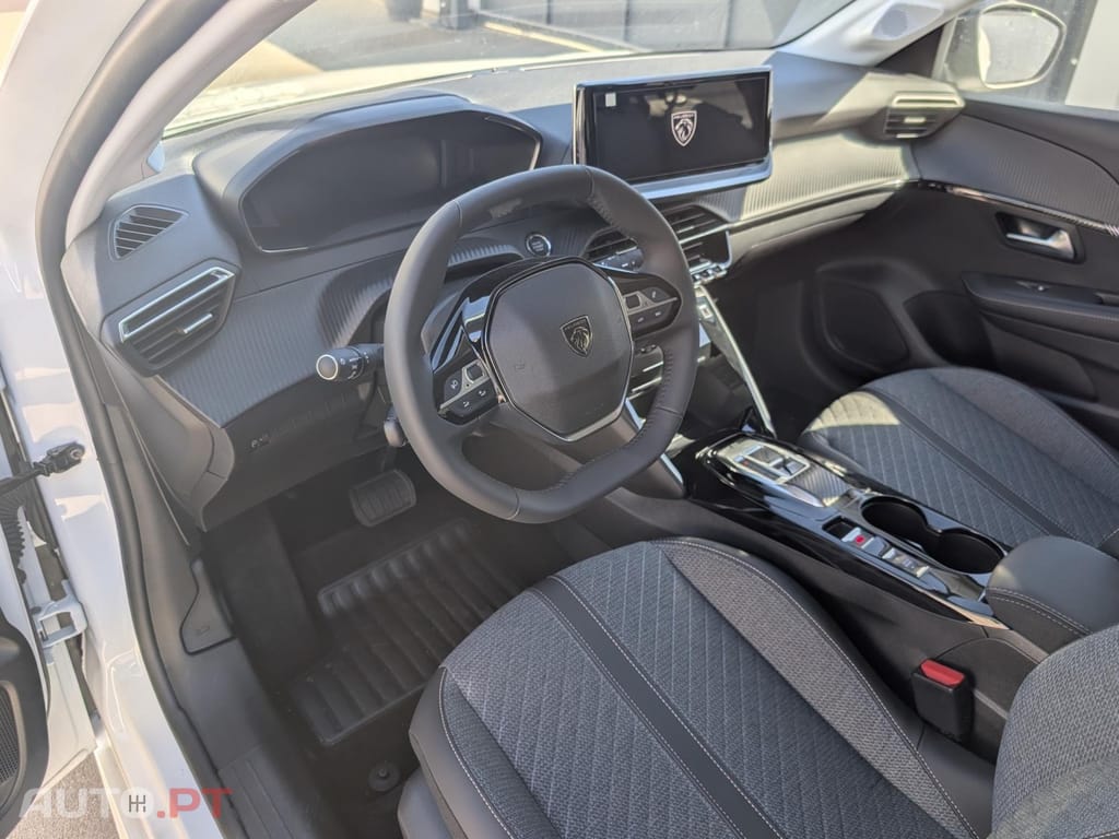Peugeot E-208 50 kWh Allure