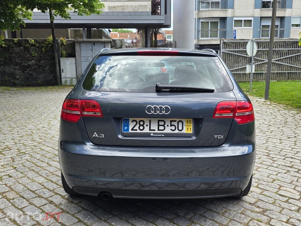 Audi A3 Sportback 2.0 TDI (clean diesel) Ambition