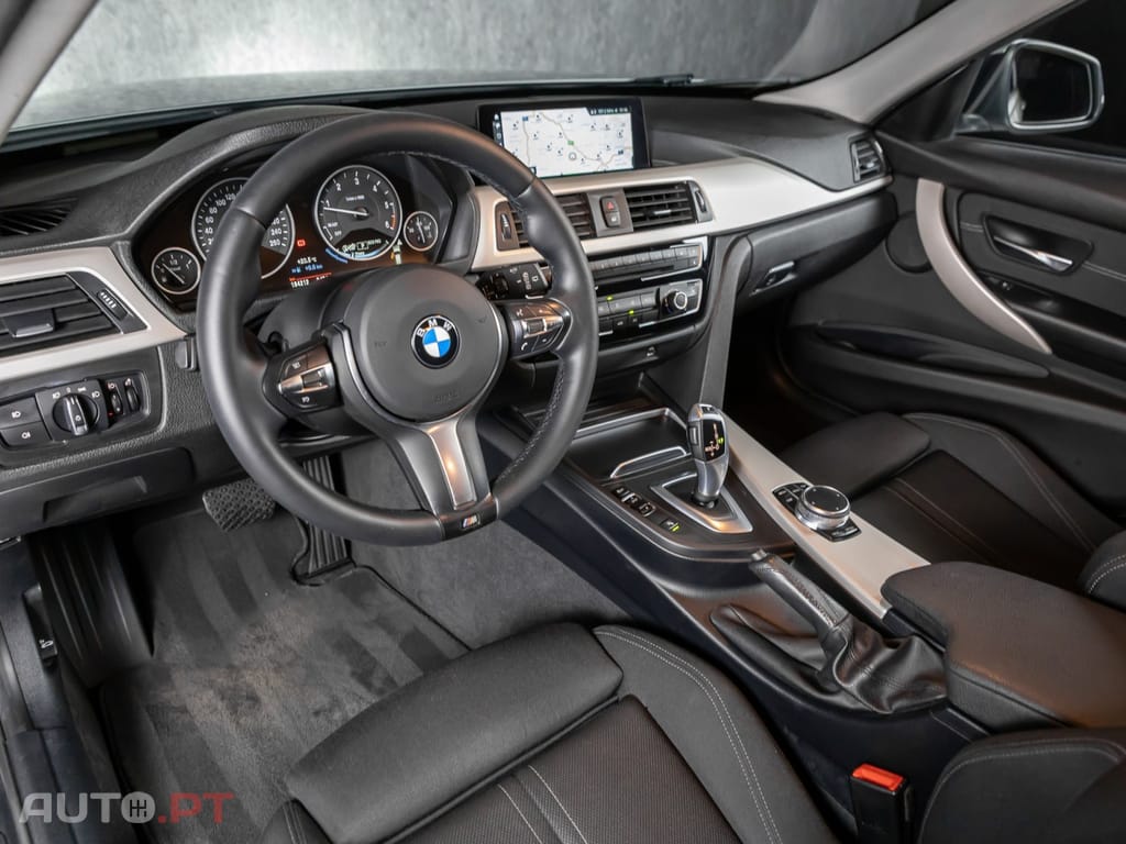 BMW 320 D Look M performance