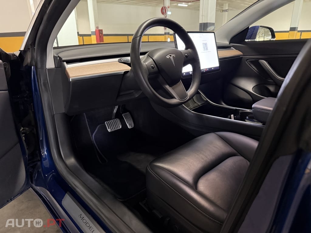 Tesla Model 3 AWD Dual Motor