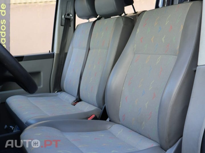 Volkswagen Transporter 1.9 TDi 105 Extra AC