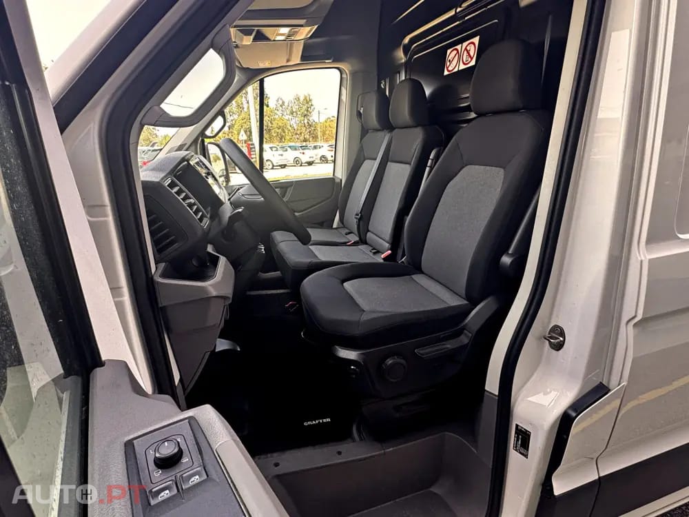 Volkswagen Crafter 35 2.0 TDI L3H2