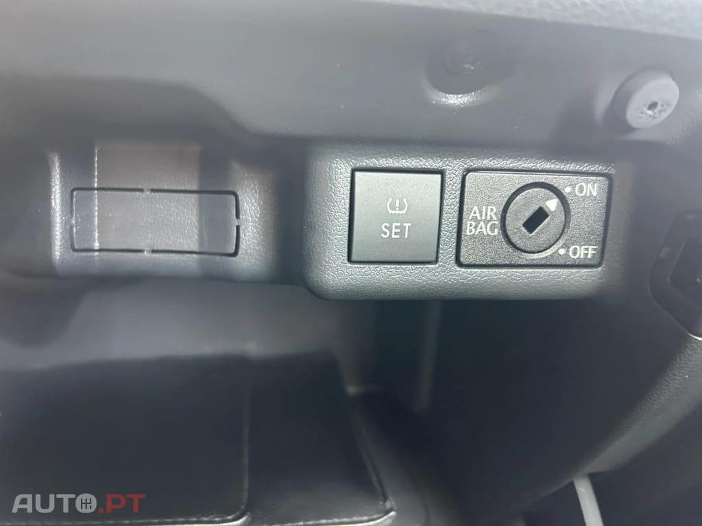 Volkswagen Polo 1.0 Confortline