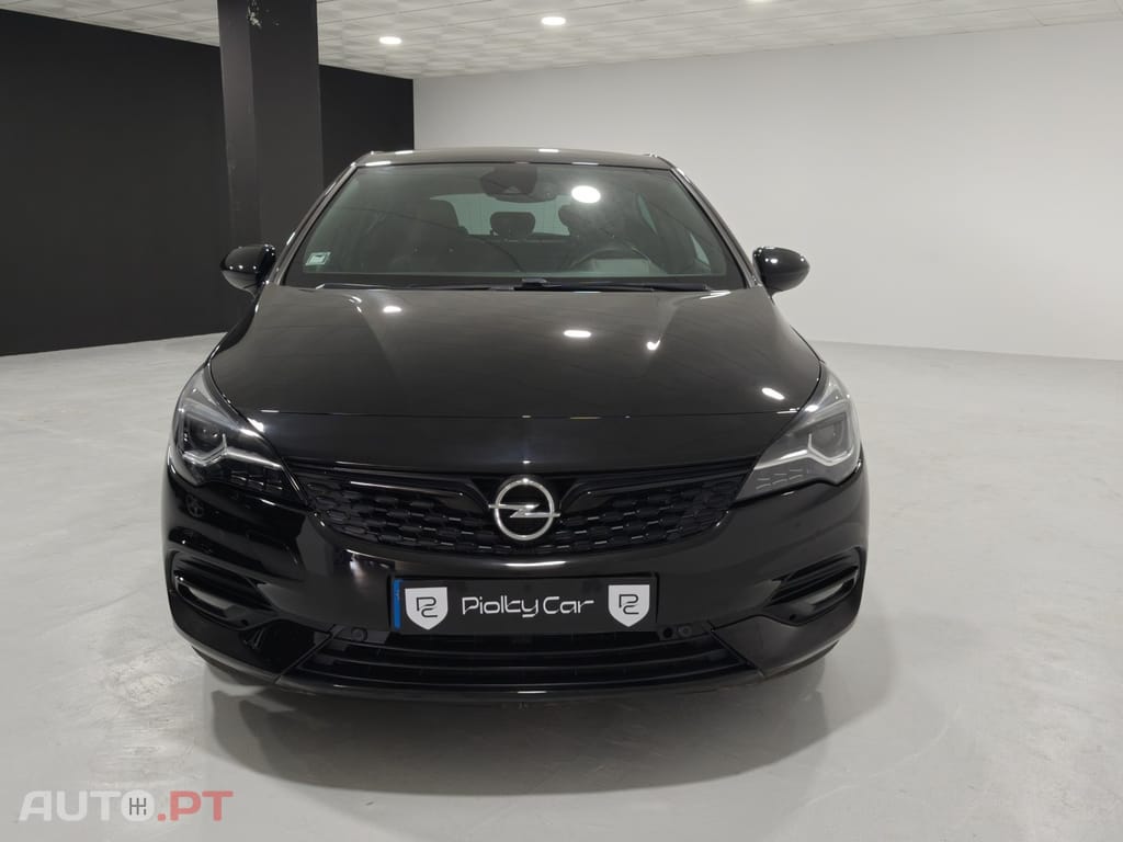 Opel Astra 1.2 T Design & Tech S/S