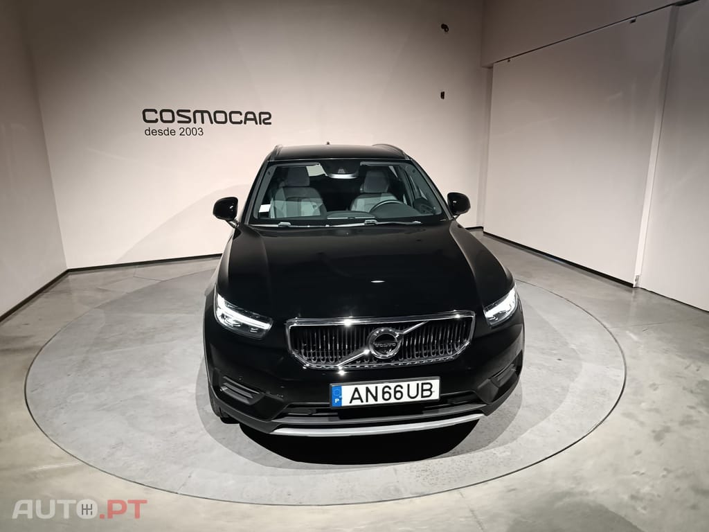 Volvo XC40 1.5 T2 Momentum Aut.