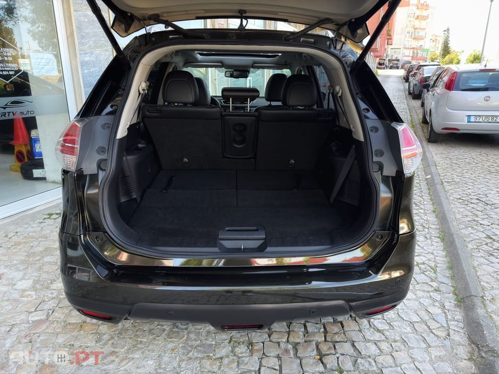 Nissan X-Trail 1.6 dCi Tekna Xtronic