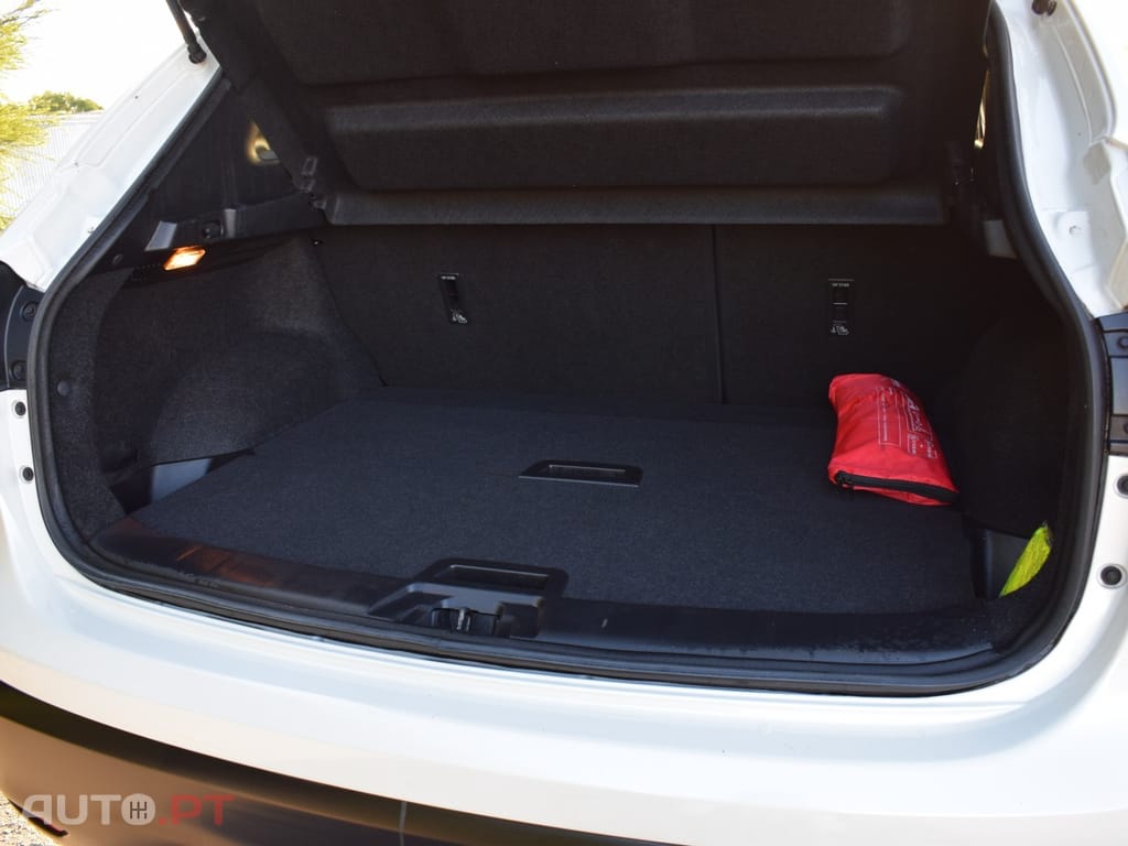 Nissan Qashqai 1.5 dCi N-Connecta J18+Led