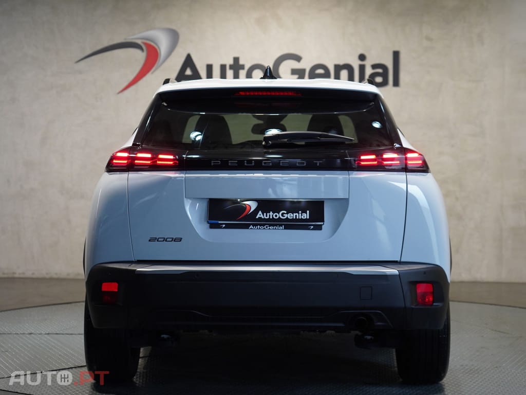 Peugeot 2008 1.2 PureTech Allure