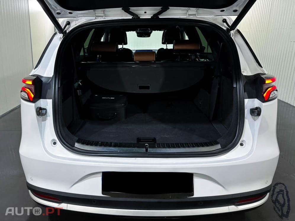 BYD Tang Flagship 4WD