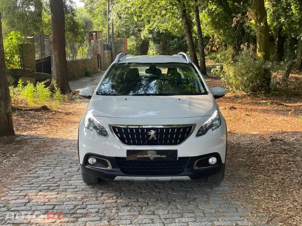 Peugeot 2008 1.2 PureTech Allure