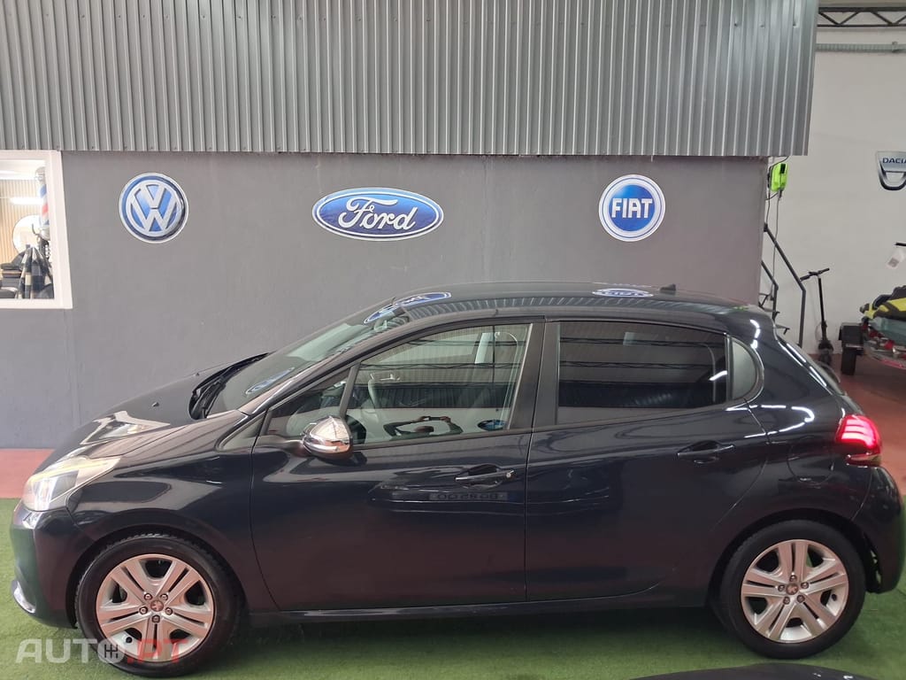 Peugeot 208 1.2 PureTech Active