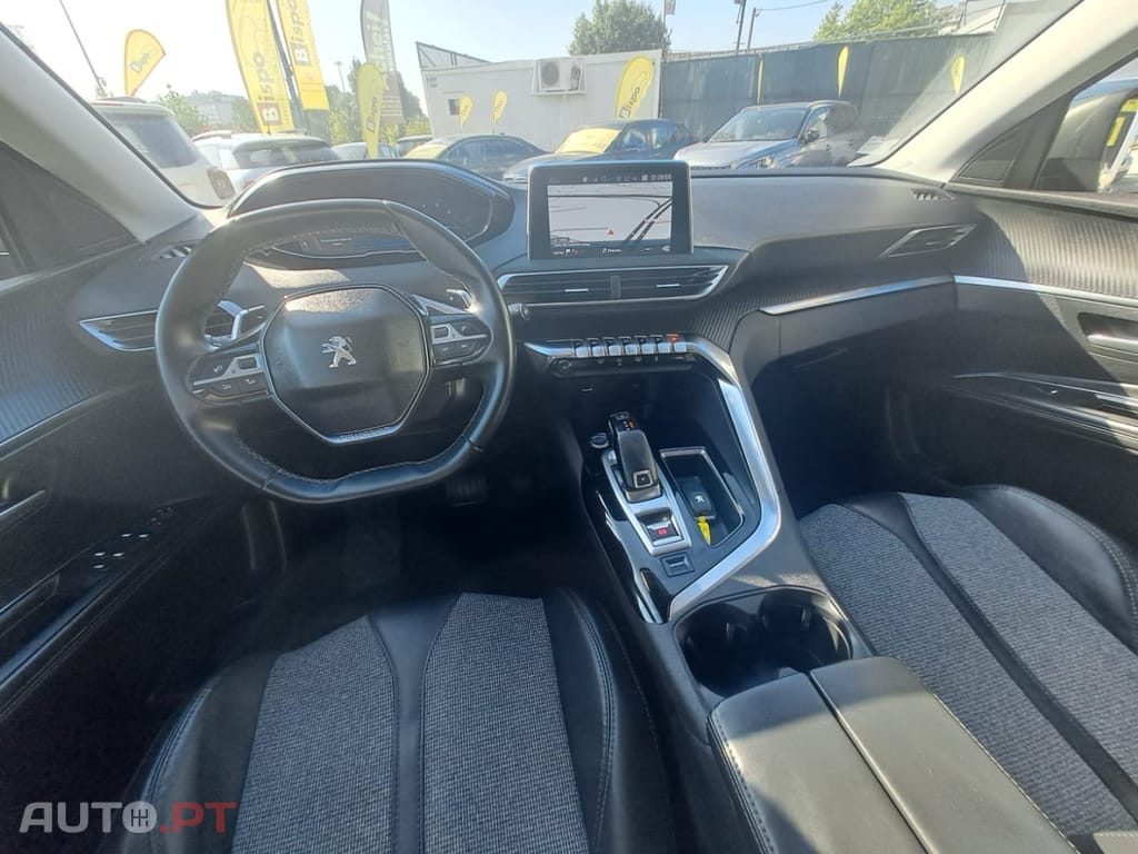Peugeot 3008 1.6 BlueHDi Allure EAT6