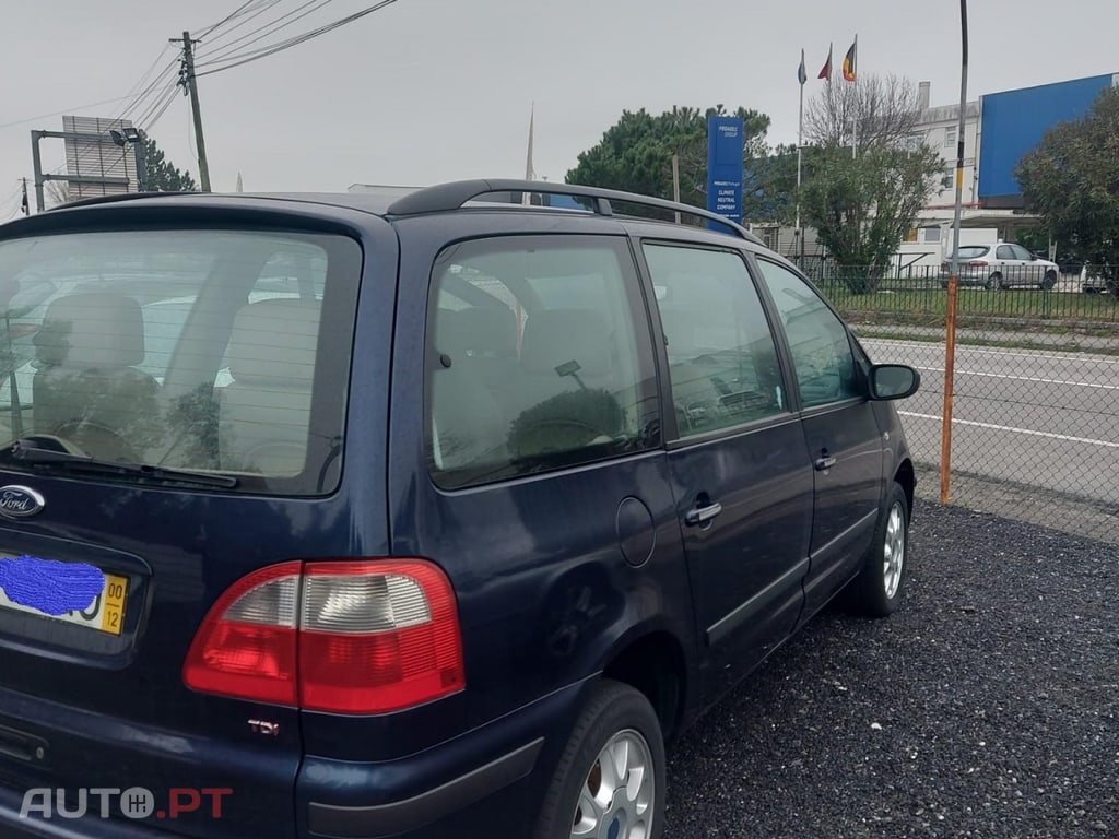 Ford Galaxy 1.9