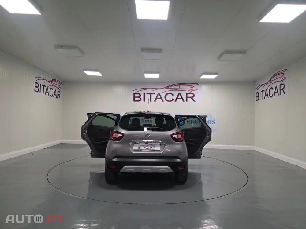 Renault Captur 1.5 DCI EXCLUSIVE