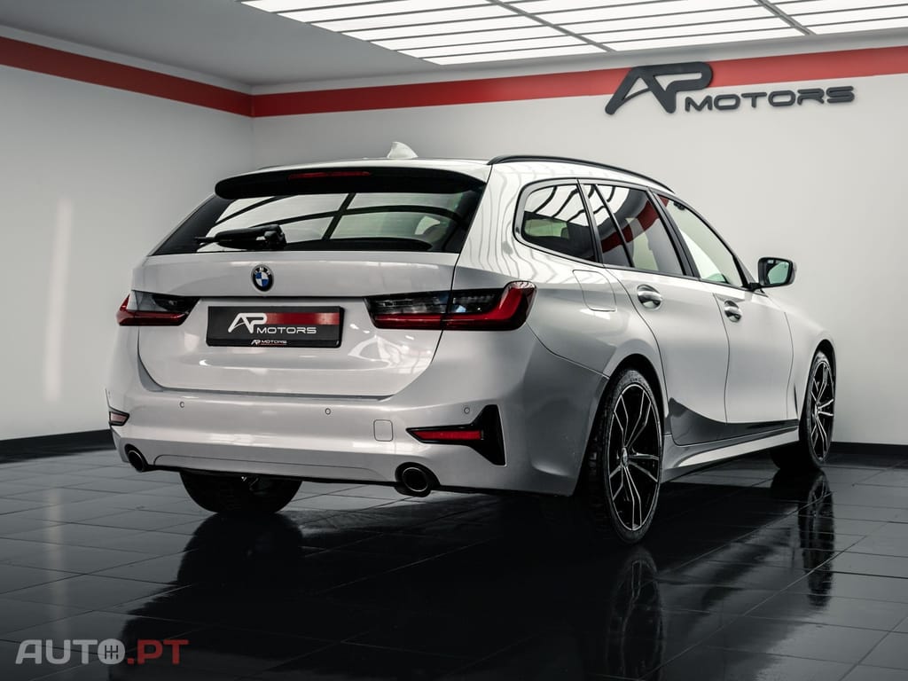 BMW 318 d Touring Auto