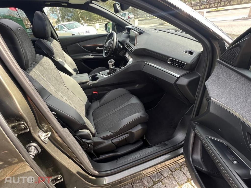 Peugeot 3008 1.5 BlueHDi GT Line