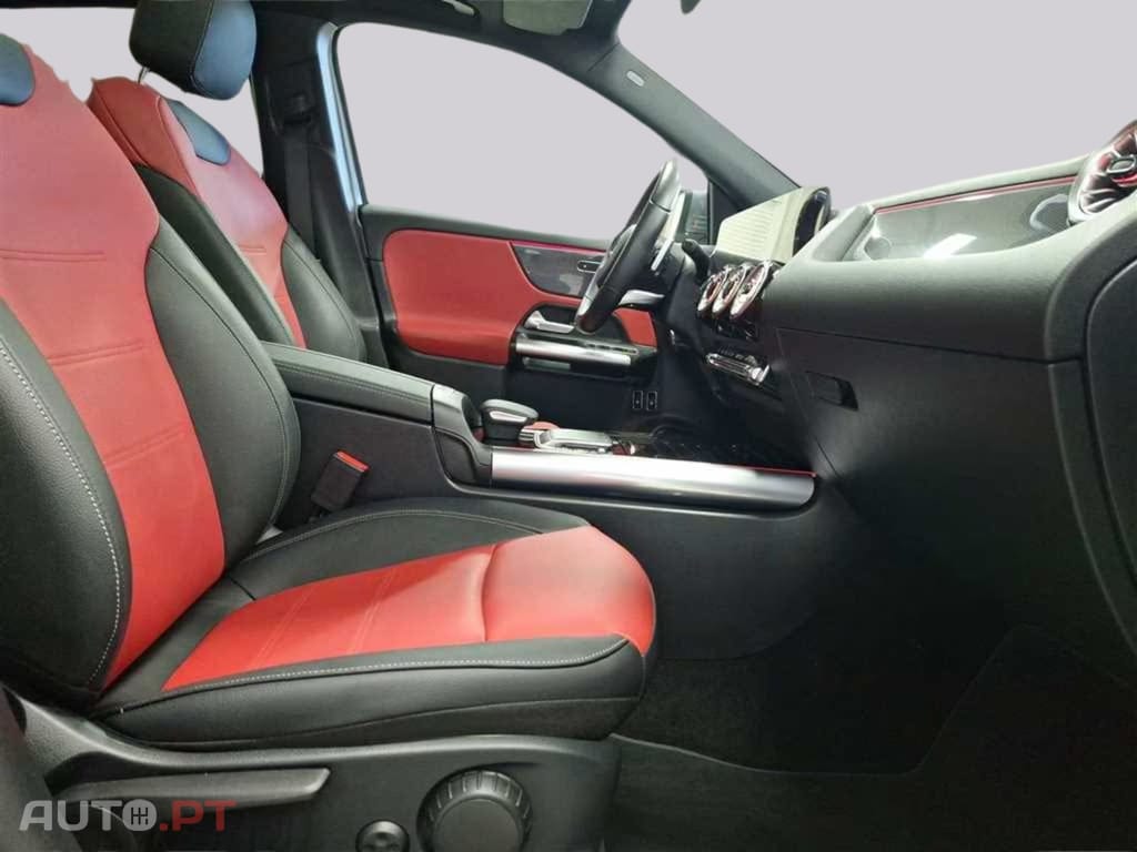 Mercedes-Benz GLA 250 I.V.A DEDUTIVEL e AMG Line