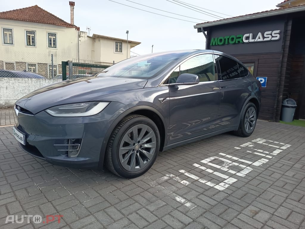Tesla Model X 100D