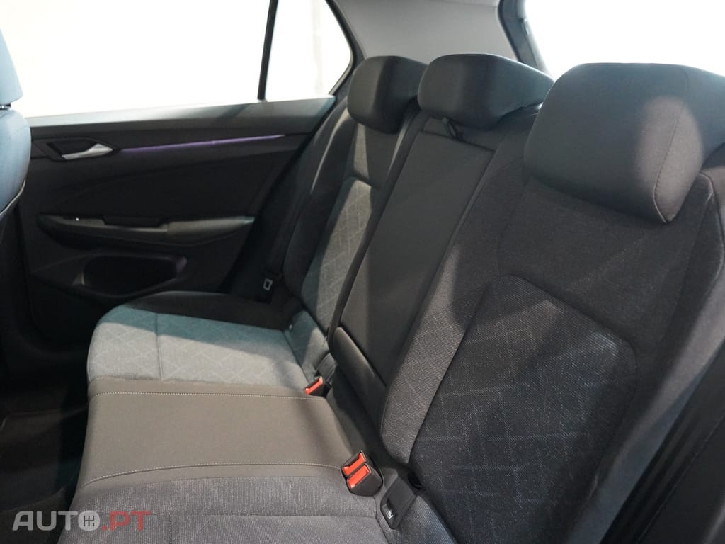 Volkswagen Golf 1.0 TSI Life