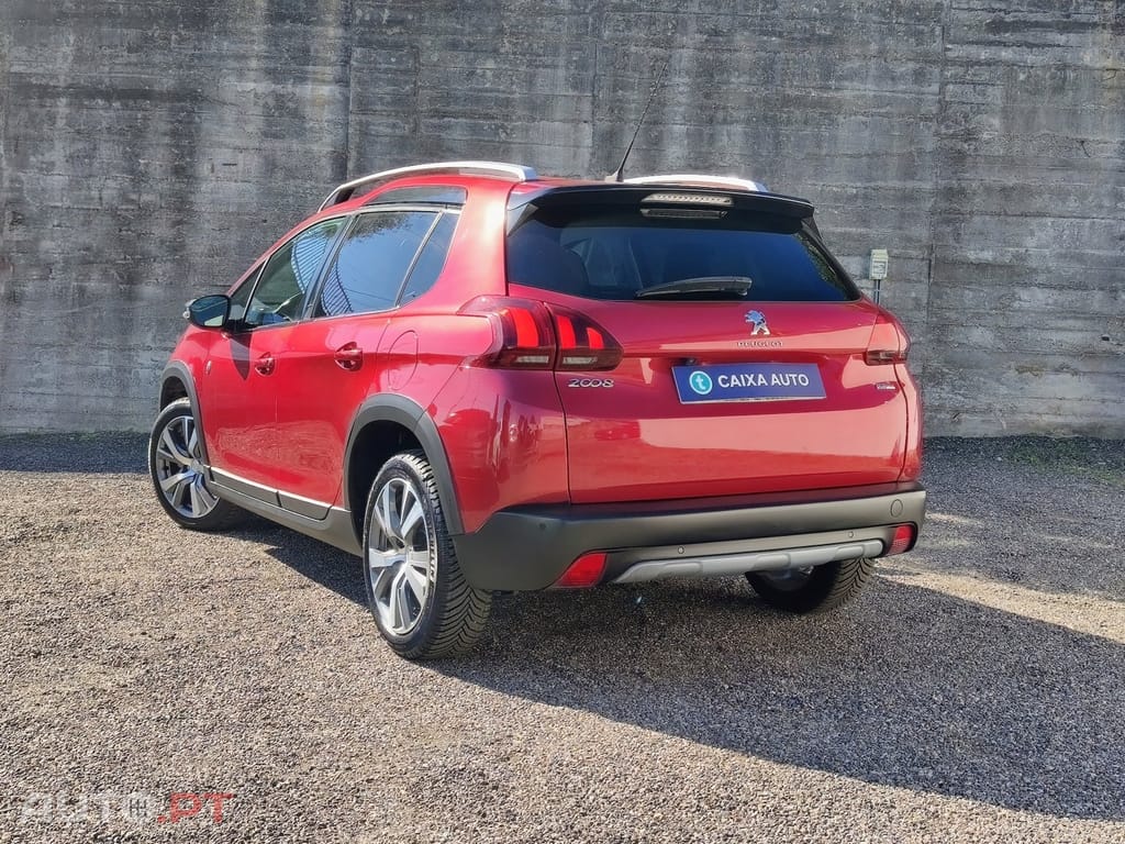Peugeot 2008 1.2 PureTech Crossway EAT6