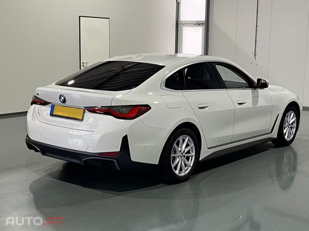 BMW i4 eDrive40 High Executive