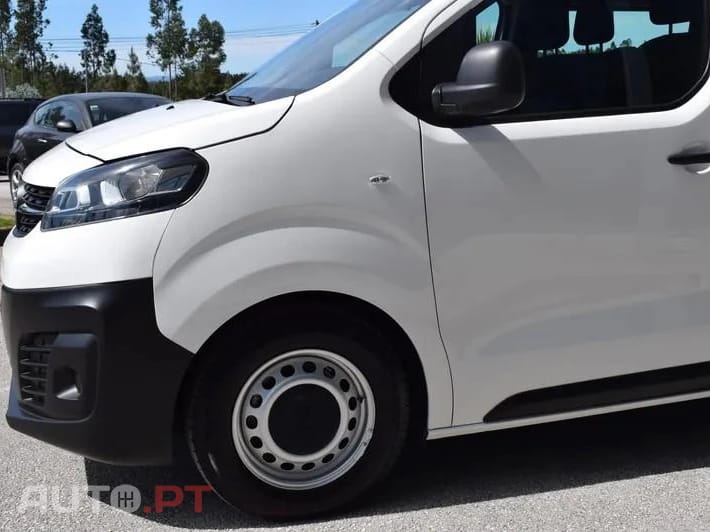 Opel Vivaro 1.5 CDTi L2H1 Essentia