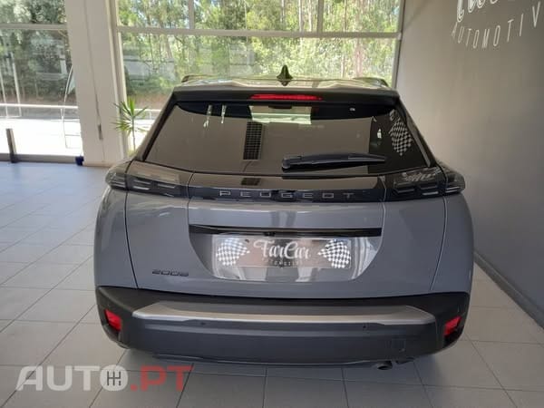 Peugeot 2008 1.2 PureTech Allure
