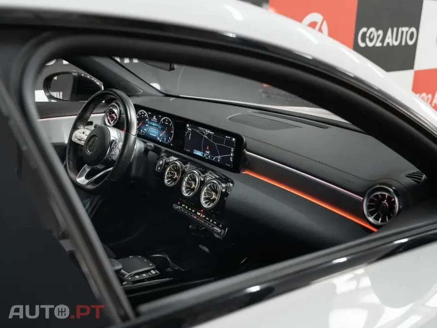 Mercedes-Benz CLA 200 d Shooting Brake AMG Line Aut.