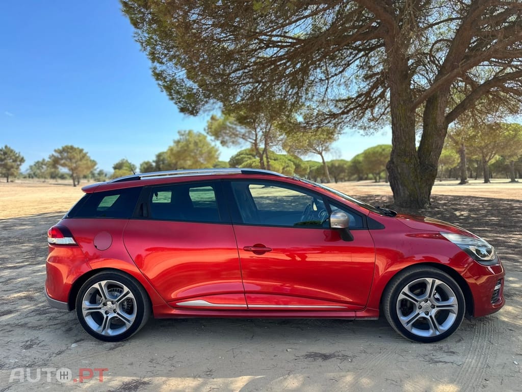 Renault Clio Sport Tourer 1.2 TCE GT EDC
