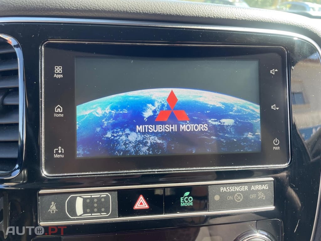 Mitsubishi Outlander 2.0 Intense