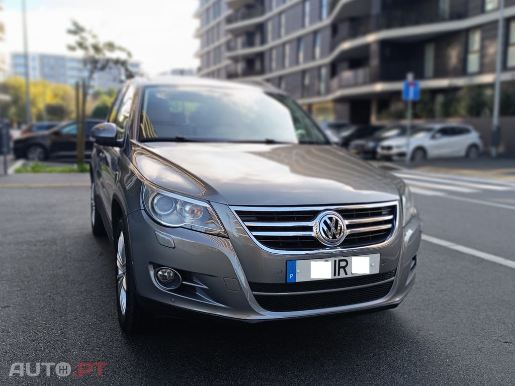 Volkswagen Tiguan 2.0 TDi Sport 4Motion Tiptronic