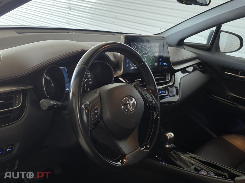 Toyota C-HR 1.8 HSD Exclusive+P.Luxury