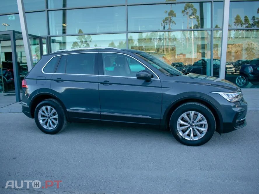 Volkswagen Tiguan 1.4 TSI eHybrid Conceptline DSG