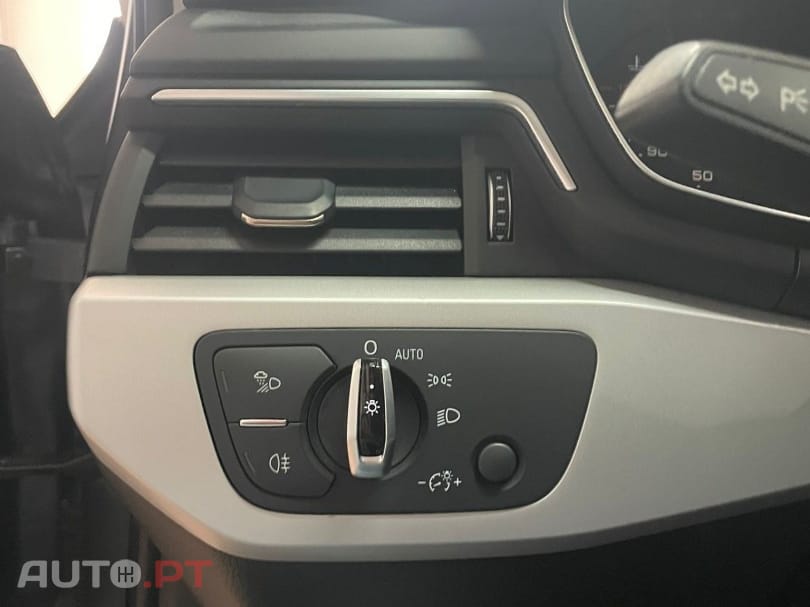 Audi A4 Avant 2.0 TDI S-line