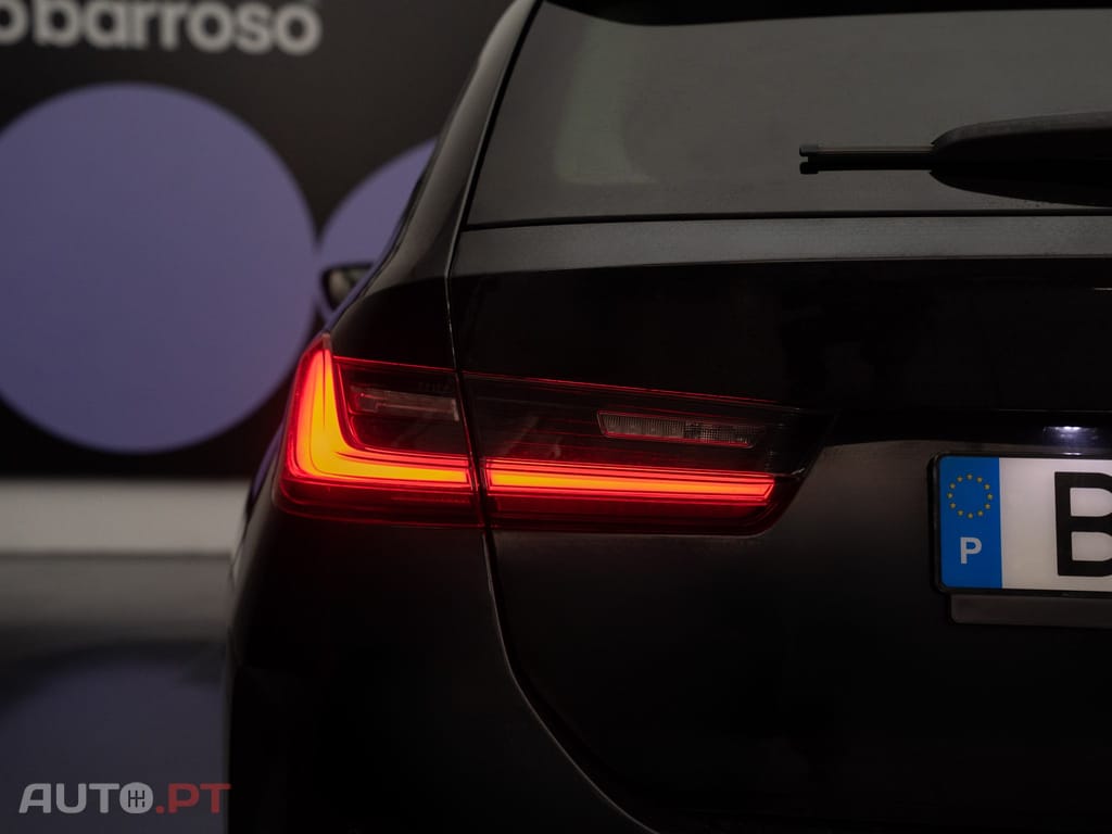 BMW 320 e Auto