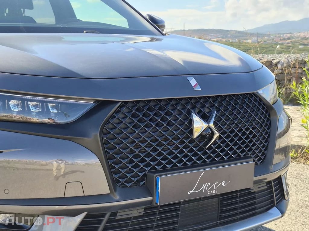 DS DS7 Crossback E-Tense Performance Line EAT8