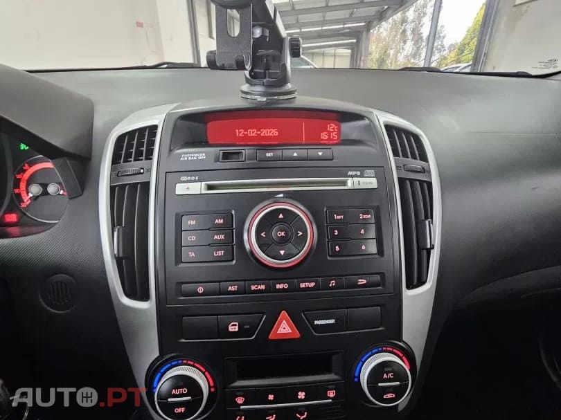 Kia Ceed SW 1.4 CVVT EX ISG