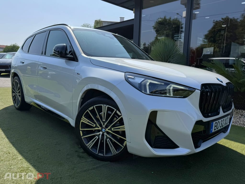 BMW X1 sDrive20i Pack Desportivo M