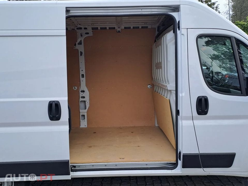 Fiat Ducato DUCATO 33 L2H2 2.2 Multijet 140cv