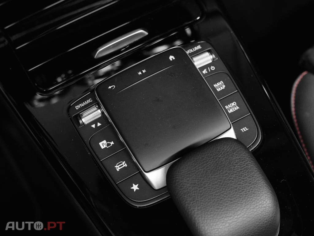 Mercedes-Benz CLA 250 e Shooting Brake AMG Line