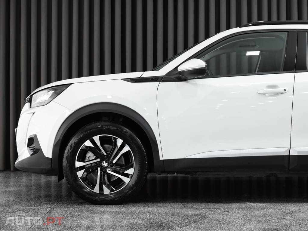 Peugeot E-2008 Allure