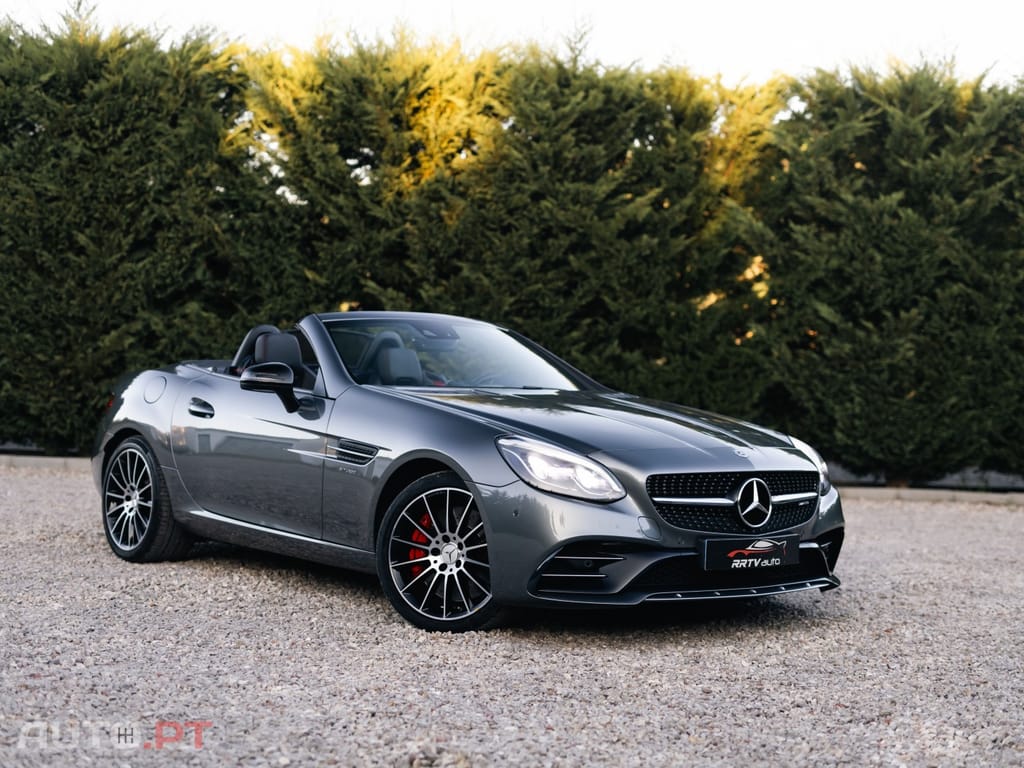 Mercedes-Benz SLC Standard