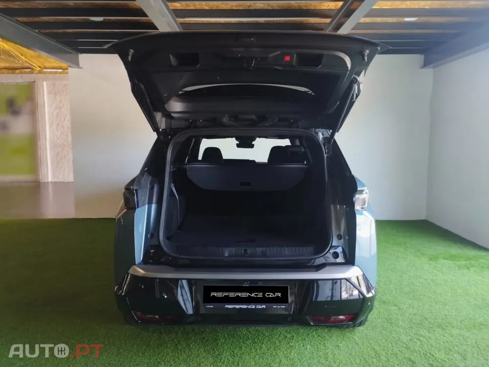 Peugeot E-5008 73 kWh GT