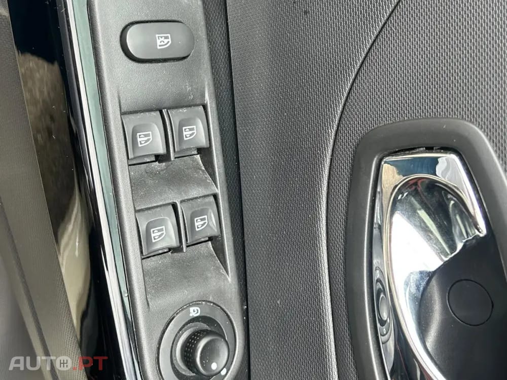 Renault Captur (ENERGY) dCi 90 INTENS
