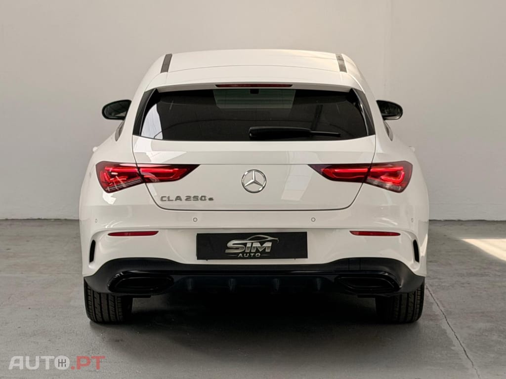 Mercedes-Benz CLA 250 e Shooting Brake AMG Line